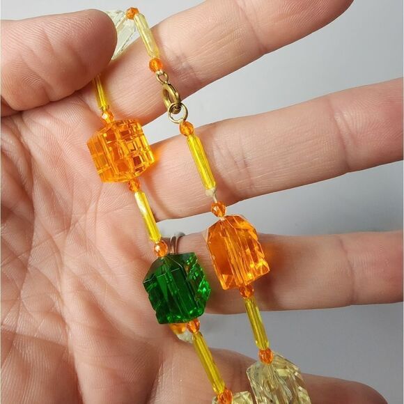 Vintage Lucite Faceted Cube Necklace Orange Yellow Green - Picture 4 of 4